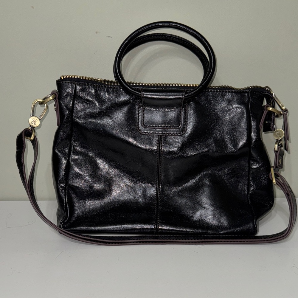 HOBO Sheila Medium Satchel - polished black